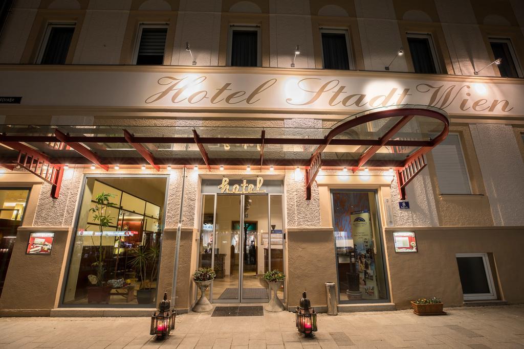 Hotel Stadt Wien Bad Schallerbach Exterior photo
